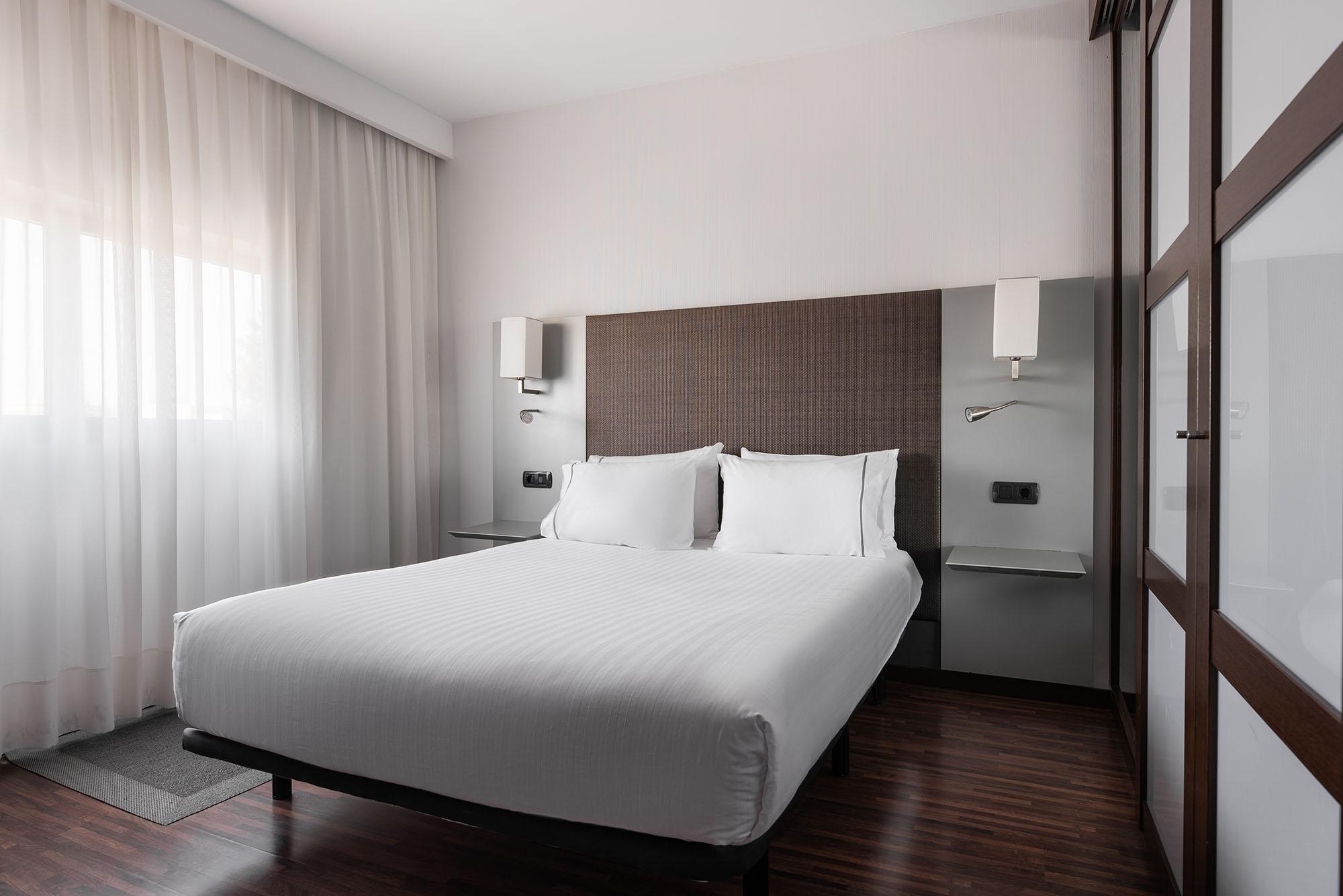Exe Zizur Pamplona Hotel Zizur Mayor Exterior foto