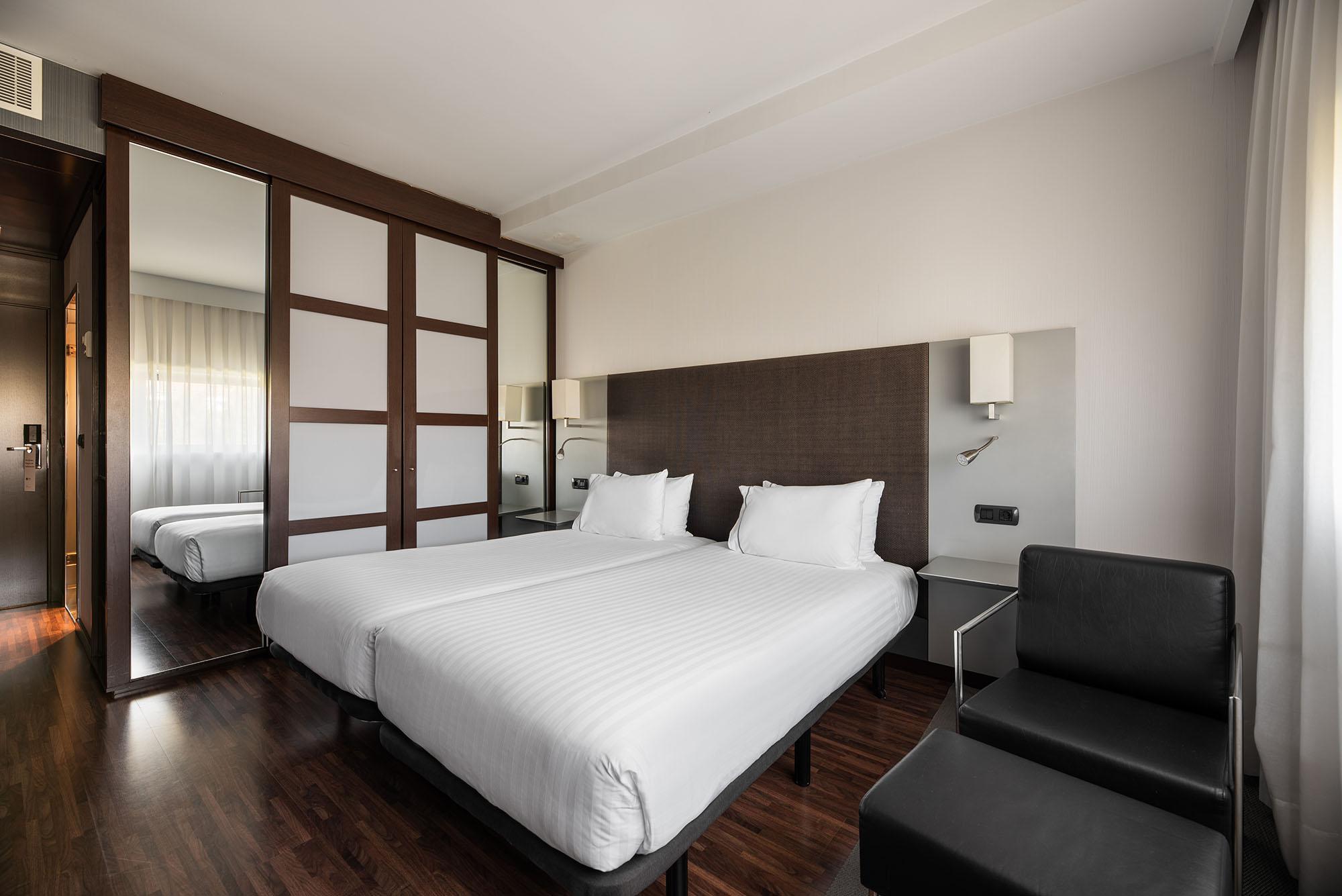 Exe Zizur Pamplona Hotel Zizur Mayor Exterior foto